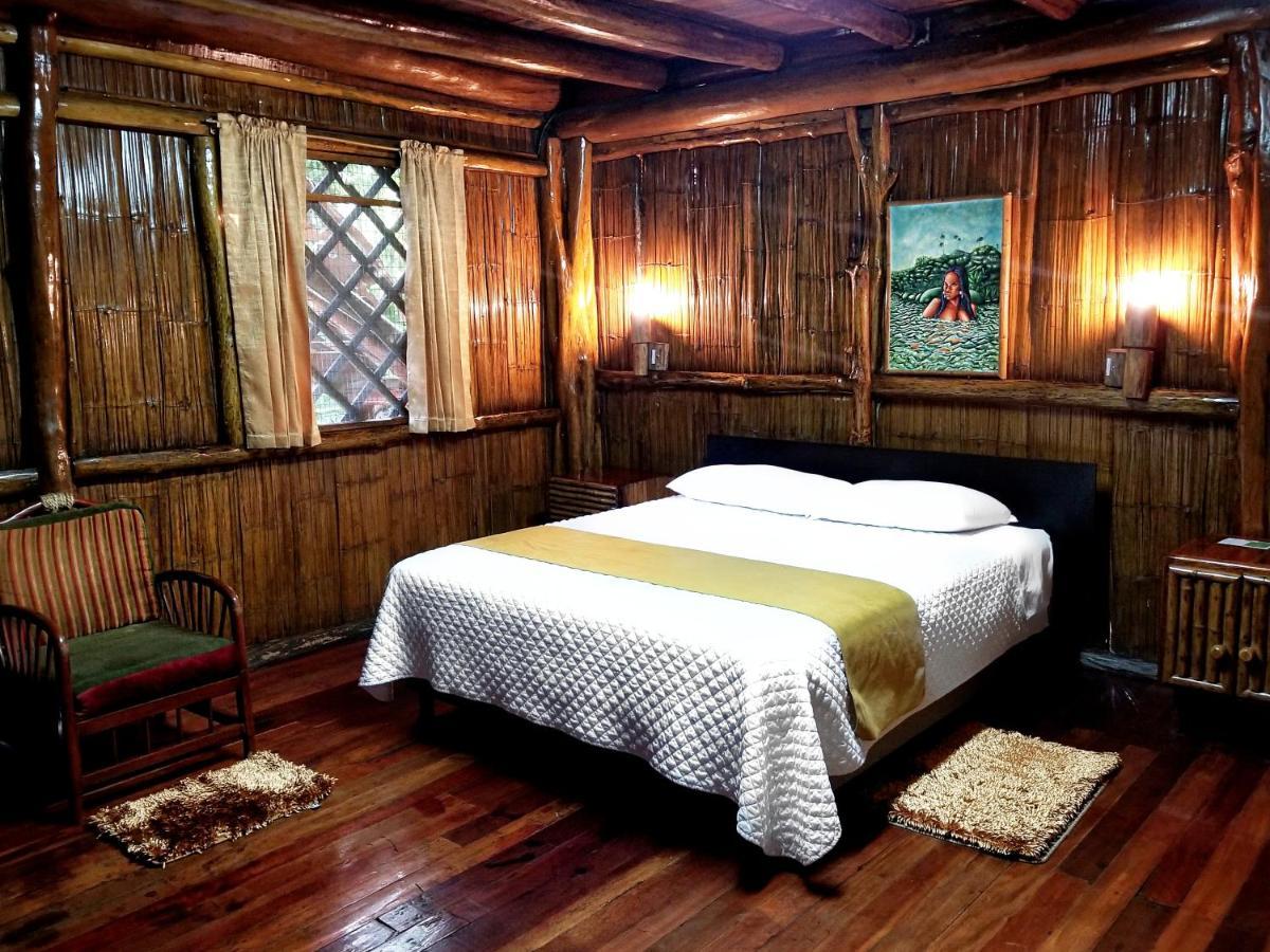 Hosteria Flor De Canela Пуьо Екстериор снимка